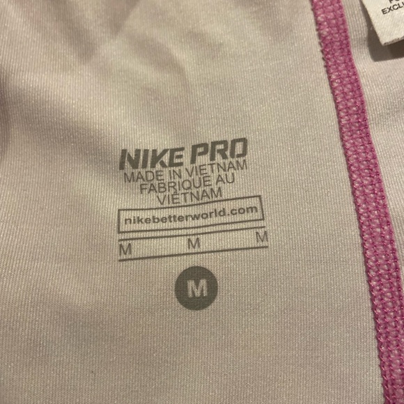 Nike Pros - Picture 3 of 3